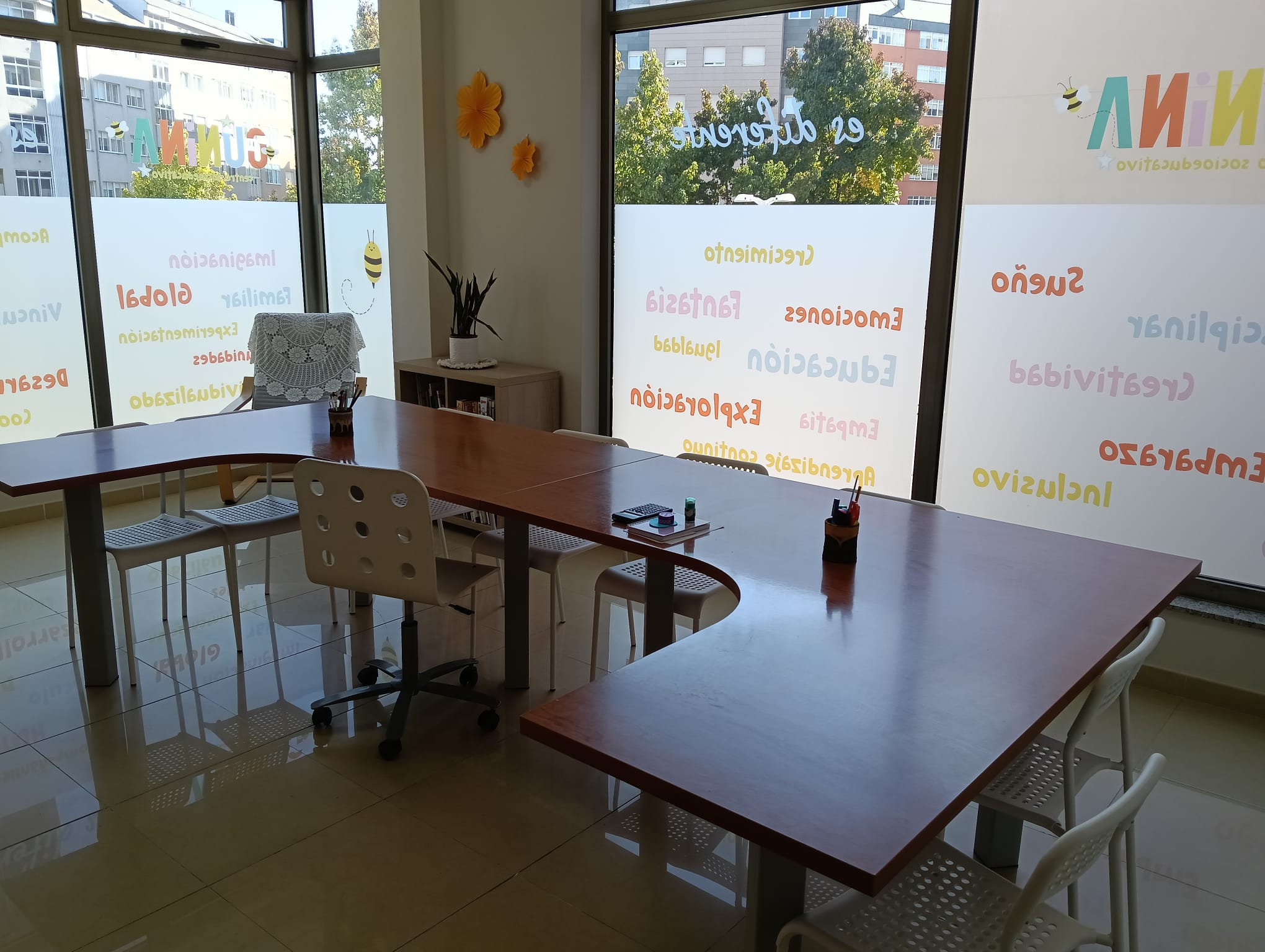 Aula Ameneiro — Refuerzo Escolar en Cunina Lugo